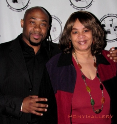 2012 DMAMEAs Holiday Bash_67