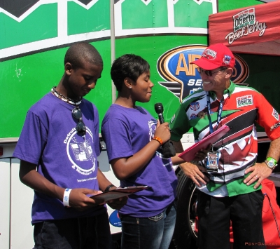 2012 APBA Challenge Cup Pit Interviews_9