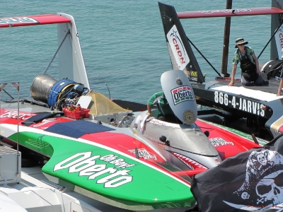 2012 APBA Challenge Cup Pit Interviews_18