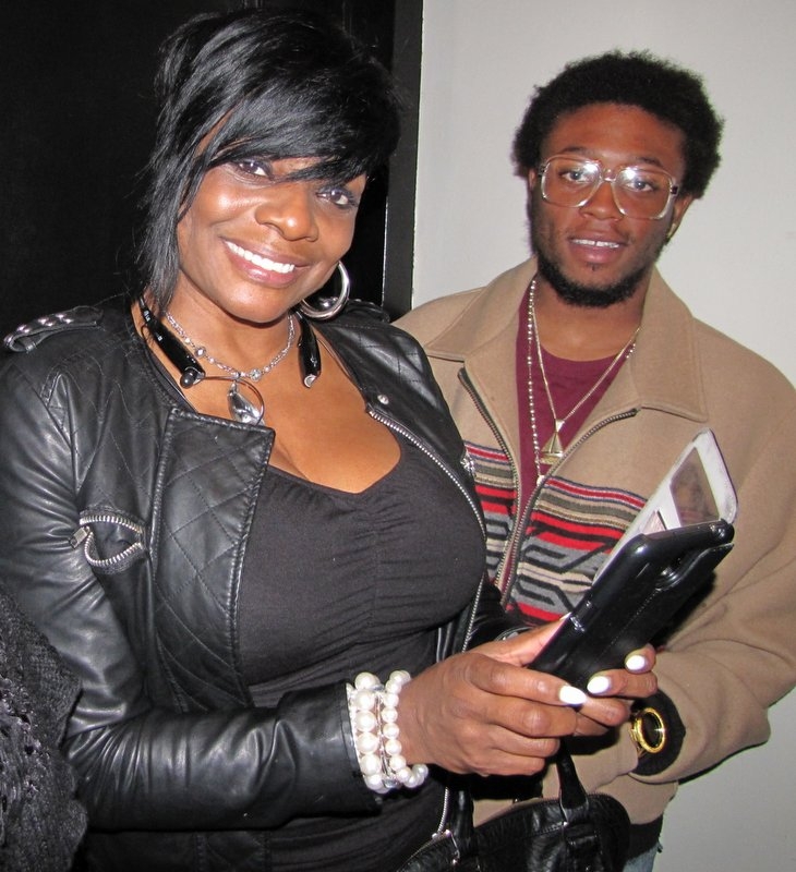 Keely backstage photos_2