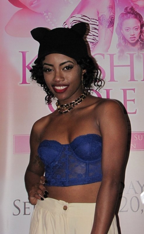 Keely backstage photos_19