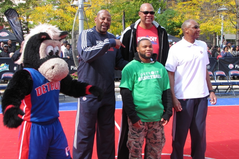Living United with Detroit Pistons_6