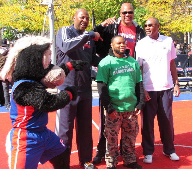 Living United with Detroit Pistons_7