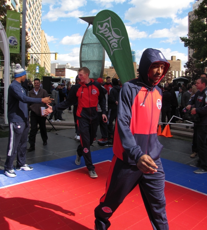Living United with Detroit Pistons_23