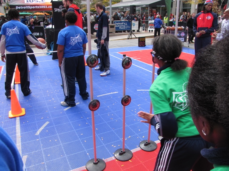 Living United with Detroit Pistons_65