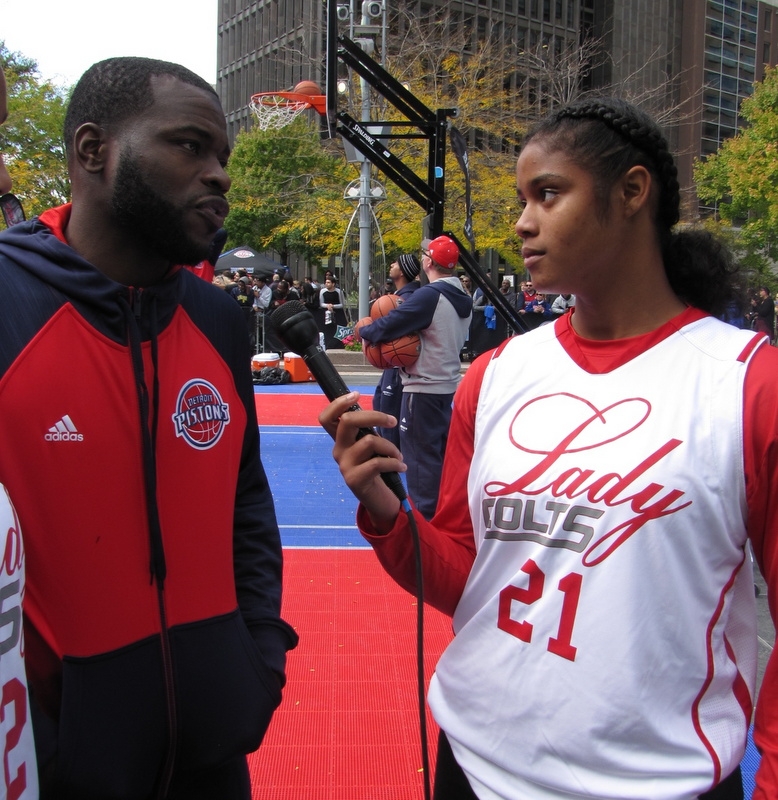 Living United with Detroit Pistons_80