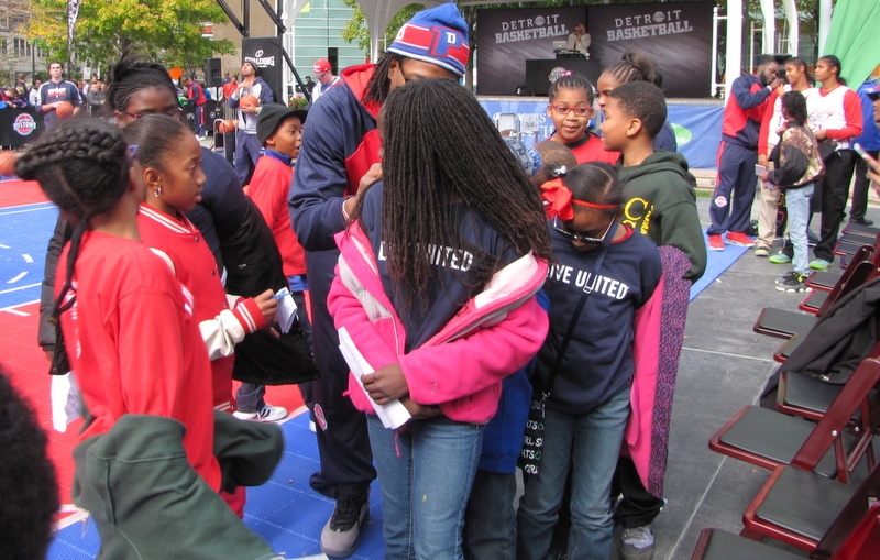 Living United with Detroit Pistons_91