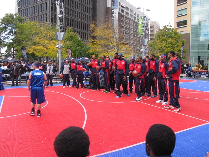 Living United with Detroit Pistons_103