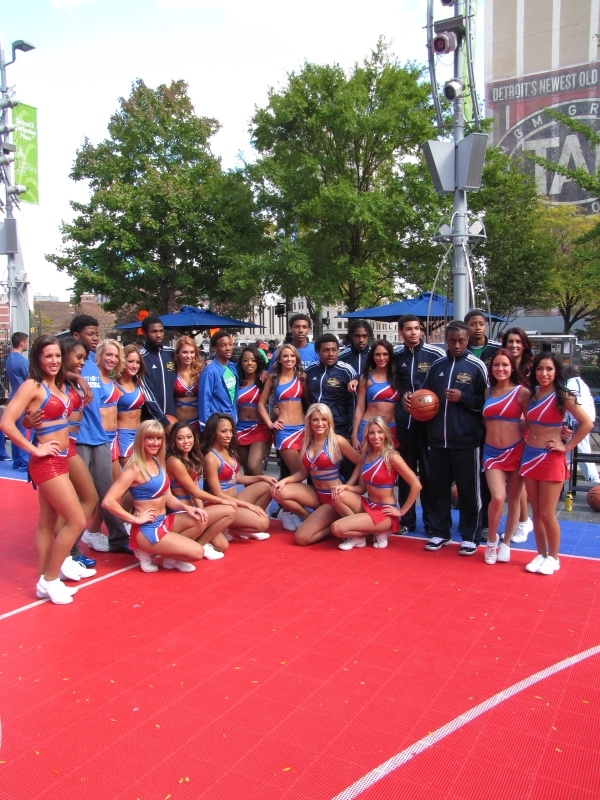 Living United with Detroit Pistons_129