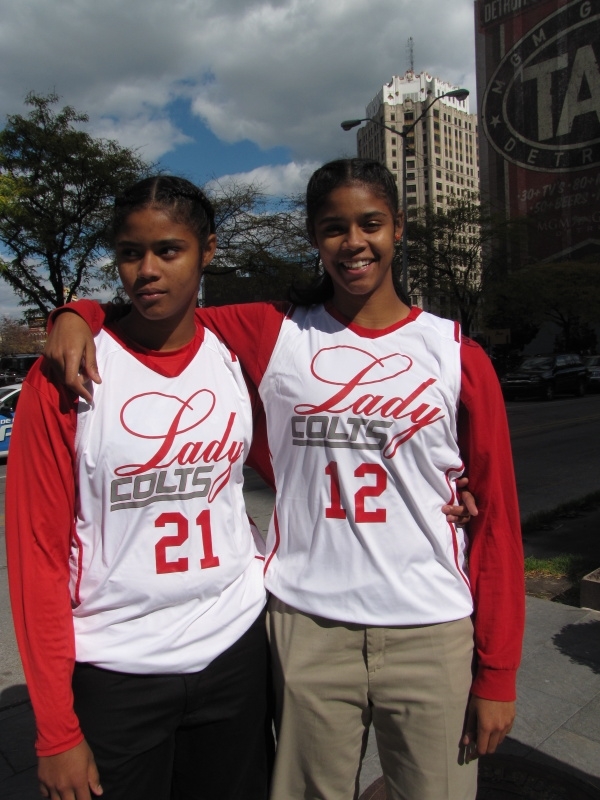 Living United with Detroit Pistons_138
