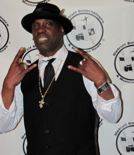 Artist to Artist Interviews_200