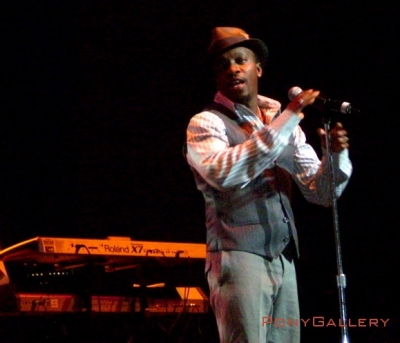 Anthony Hamiltonat Chene Park  4th July  2008_13